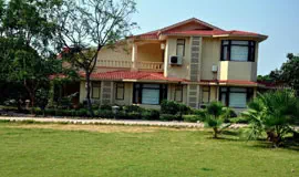Hotel Nadiya Parao