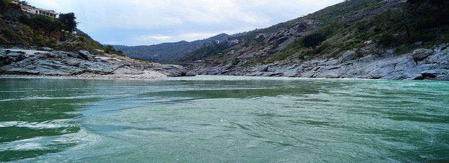 devprayag-hotels.jpg