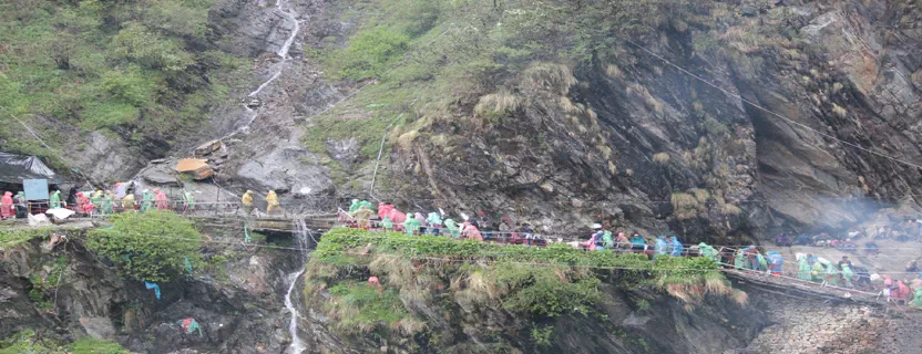 Yamunotri_travel_agents_tour_operators.webp