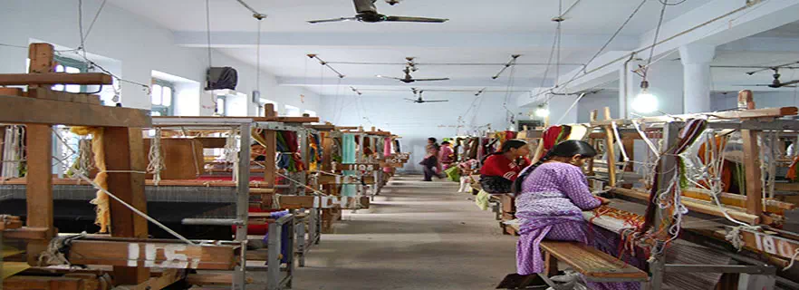 bhuntar-shopping-places.webp