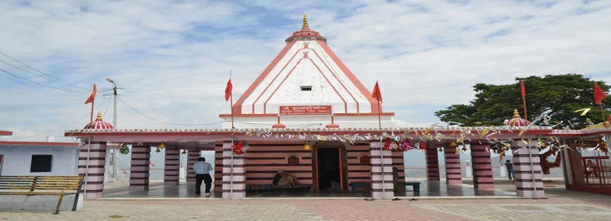 dhanaulti-religious-places.webp