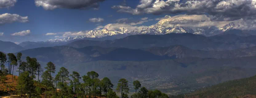 family_gateways_travel_agents_kausani.webp