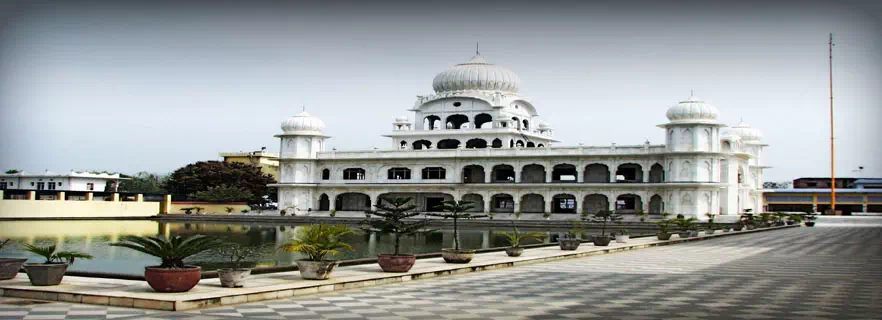 gurudwara-nankana-sahib.webp