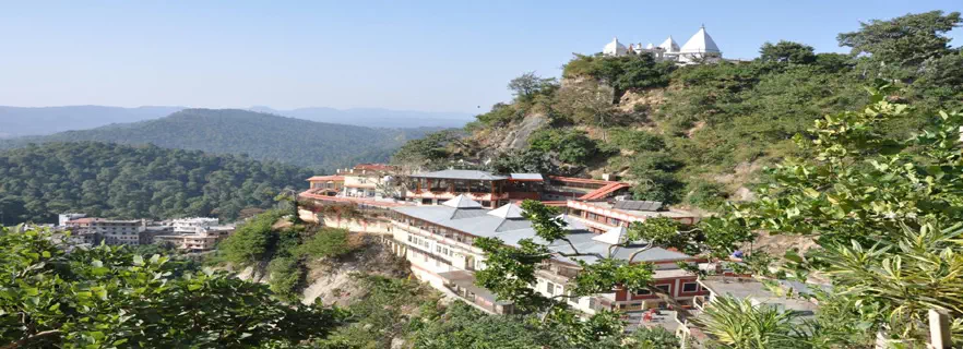 hamirpur-shopping-places.webp