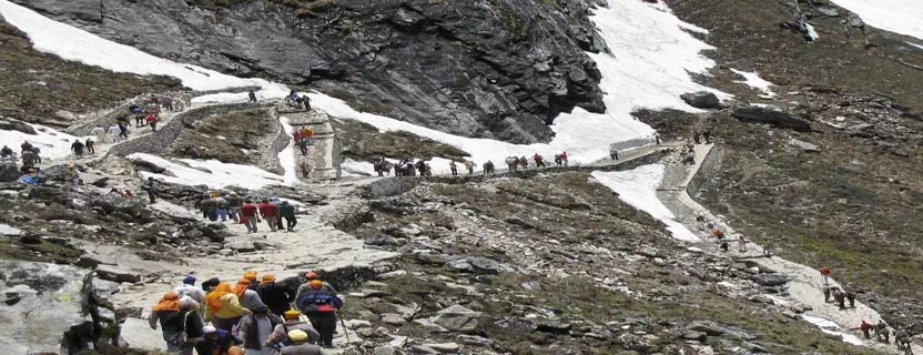 honeymoon_travel_agents_hemkund_yatra.webp