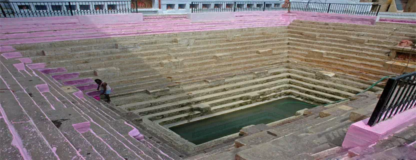 manikarnik_kund.webp