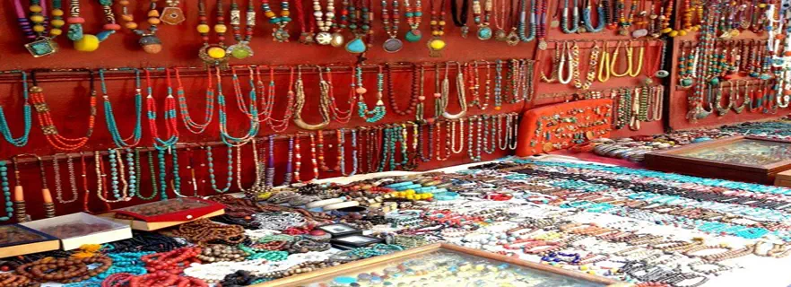 mcleodganj-shopping-places.webp