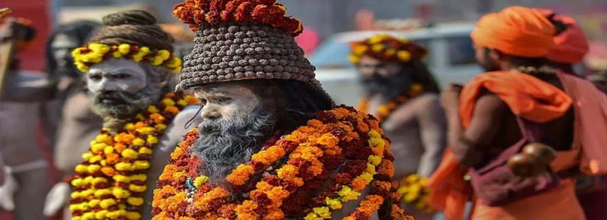 over-one-crore-seers-and-pilgrims-take-holy-dip-on-the-first-day-of-kumbh-and-other-news.webp