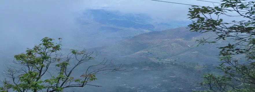 places-to-visit-in-lansdowne-in-july.webp