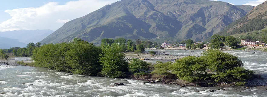 tourist_places_near_bhuntar.webp