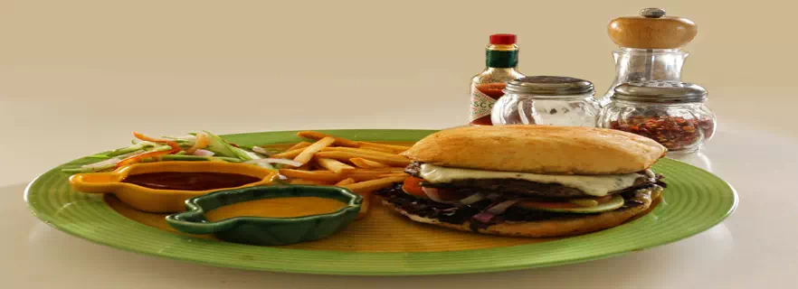 y-cafe-and-restaurant.webp