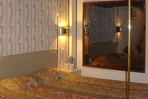 Hotel Honeymoon Inn