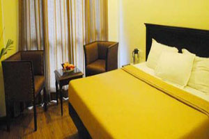  Naaz Hotel 