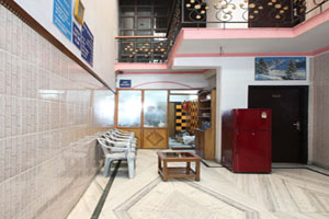 Anand Niwas hotel 