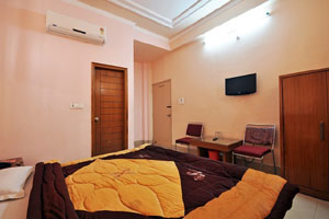 The Gomti Residency hotel 