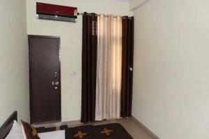 The Raghukul Guest House 