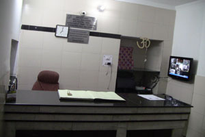 Aarti Darshan Hotel