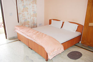  Matra Kunj Hotel 