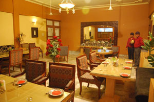 Hotel Kumaun Plaza