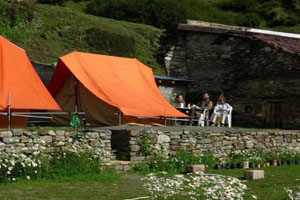  Hotel Surya  