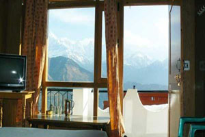  Hotel Surya  