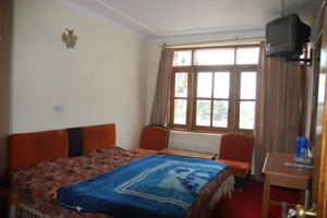 Hotel Crown Plaza