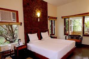 Hotel Holiday