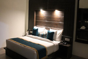 Hotel Holiday Highlight