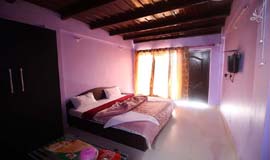 Super Deluxe Room