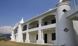 Hotels In Naukuchiatal