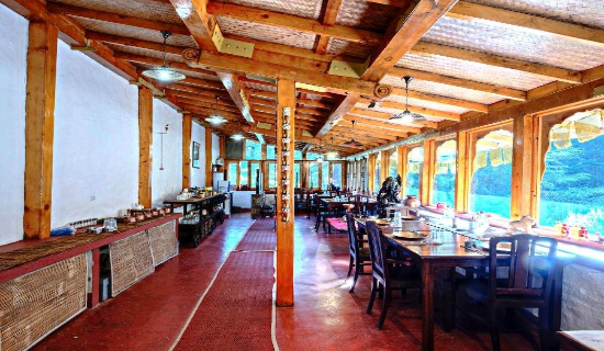 Hotel Arif Castles