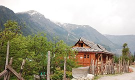 Places to eat in Sangla