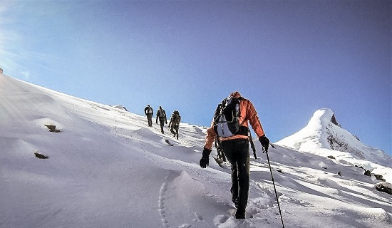 dhumdhar kandi pass trek