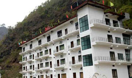 Hotel Samrat Resort