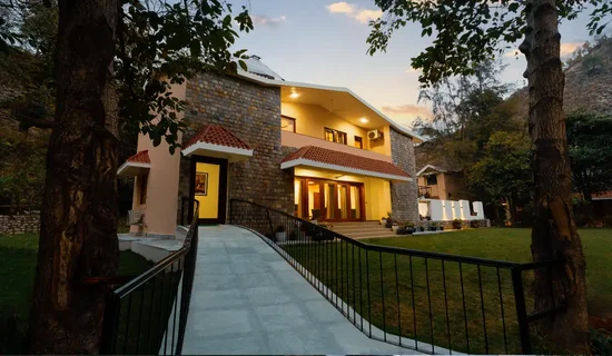 Corbett River Creek Resort New Year Package