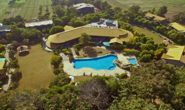popular corbett hotels