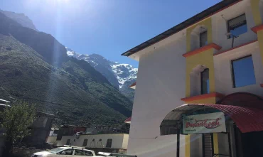 popular badrinath hotels