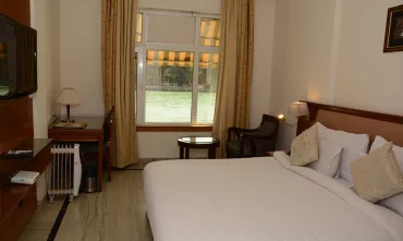 popular haridwar hotels