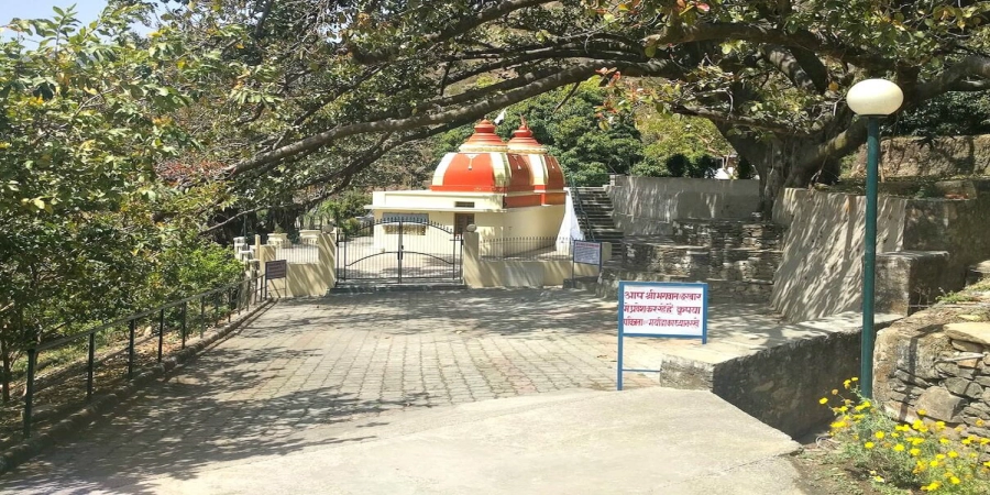 Kakrighat Ashram near Kainchi Dham Nainital