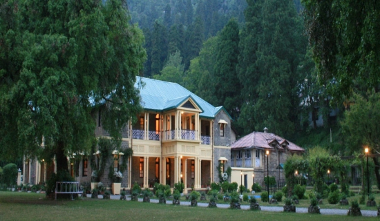 Hotel Balrampur House