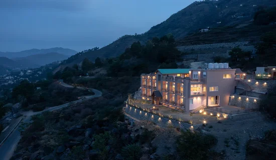 Mountoria Retreat Bhimtal Nainital New Year Packages 