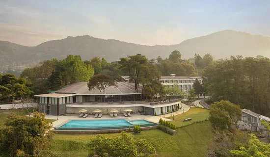 Naukuchia House, Naukuchiatal - IHCL SeleQtions New Year Package