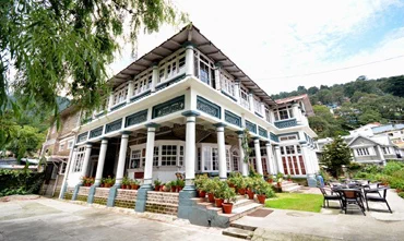popular nainital hotels