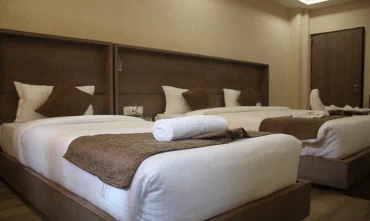 popular rishikesh hotels