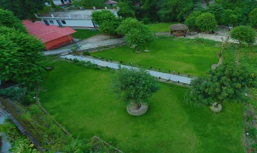 popular rishikesh hotels
