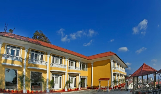 Mussoorie Holi Packages
