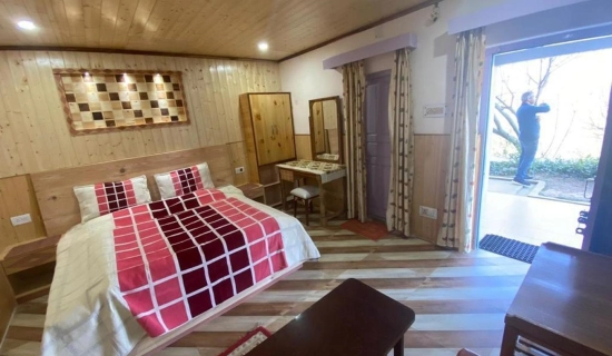 Mukteshwar Christmas Packages