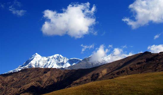 Uttarakhand trekking hiking tour packages 