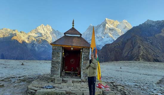 Uttarakhand trekking hiking tour packages 