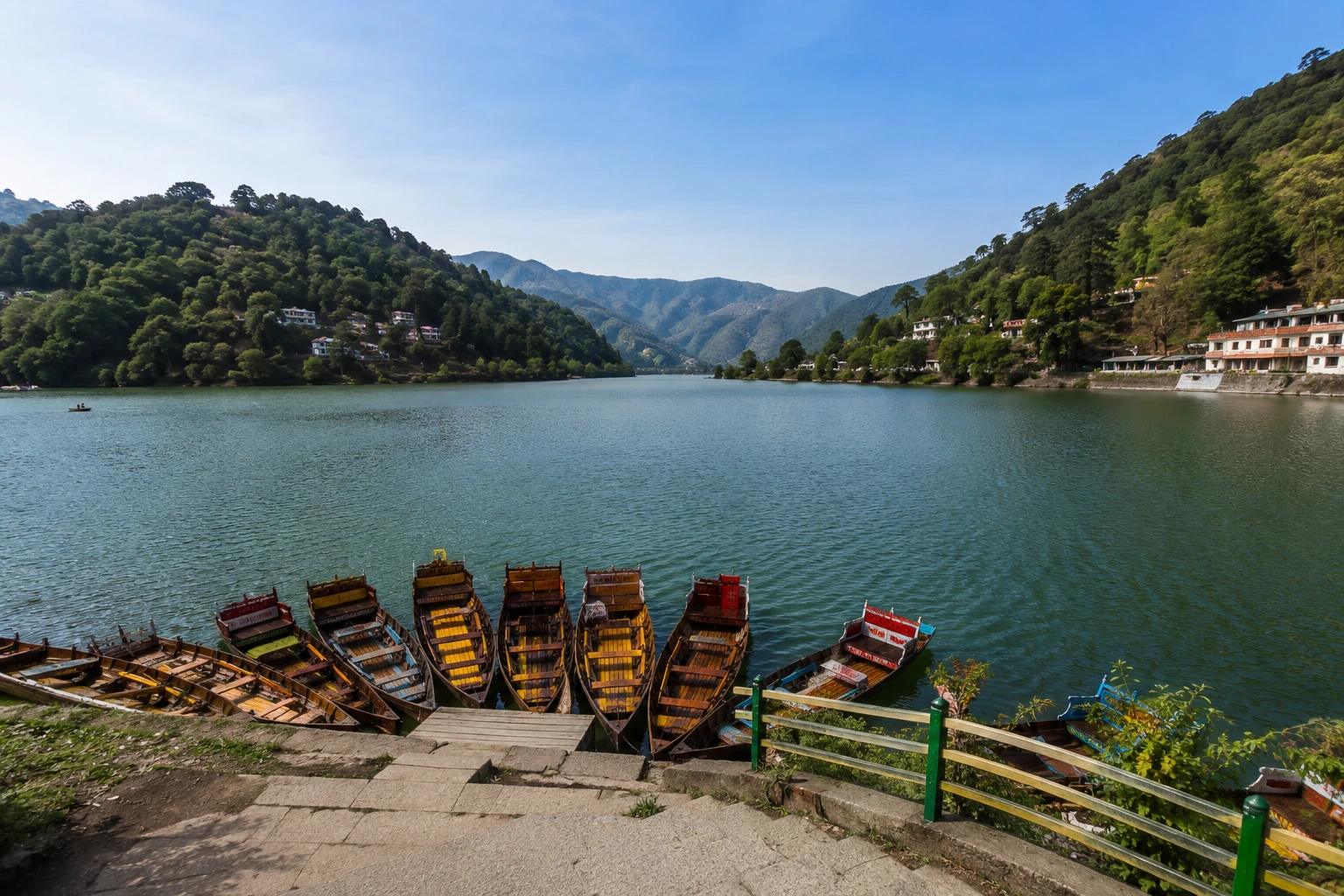 Nainital Bhimtal monsoon luxury tour package